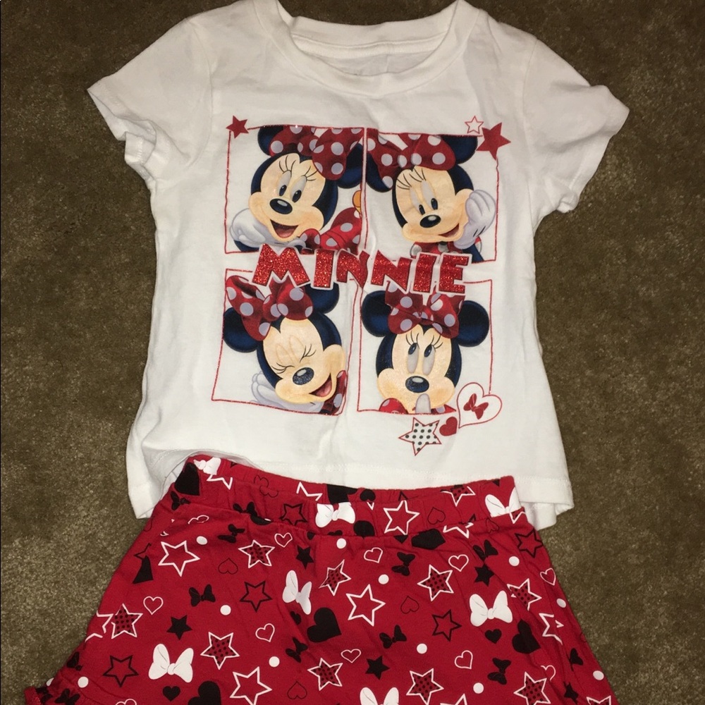 Girls 2 piece outfit.